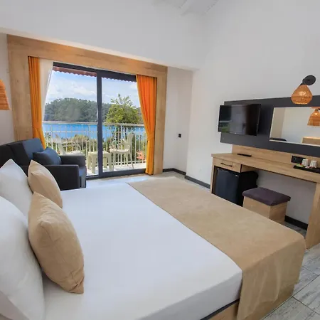 Meri Hotel