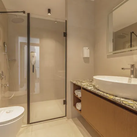 Meri Hotel